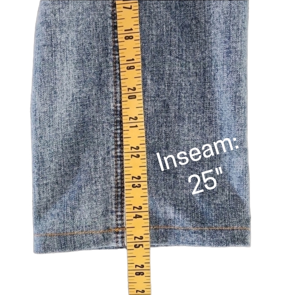 OLD NAVY Boyfriend Straight Ankle Cropped Jeans 36x25 Size 12 Ripped Distressed - Picture 13 of 16
